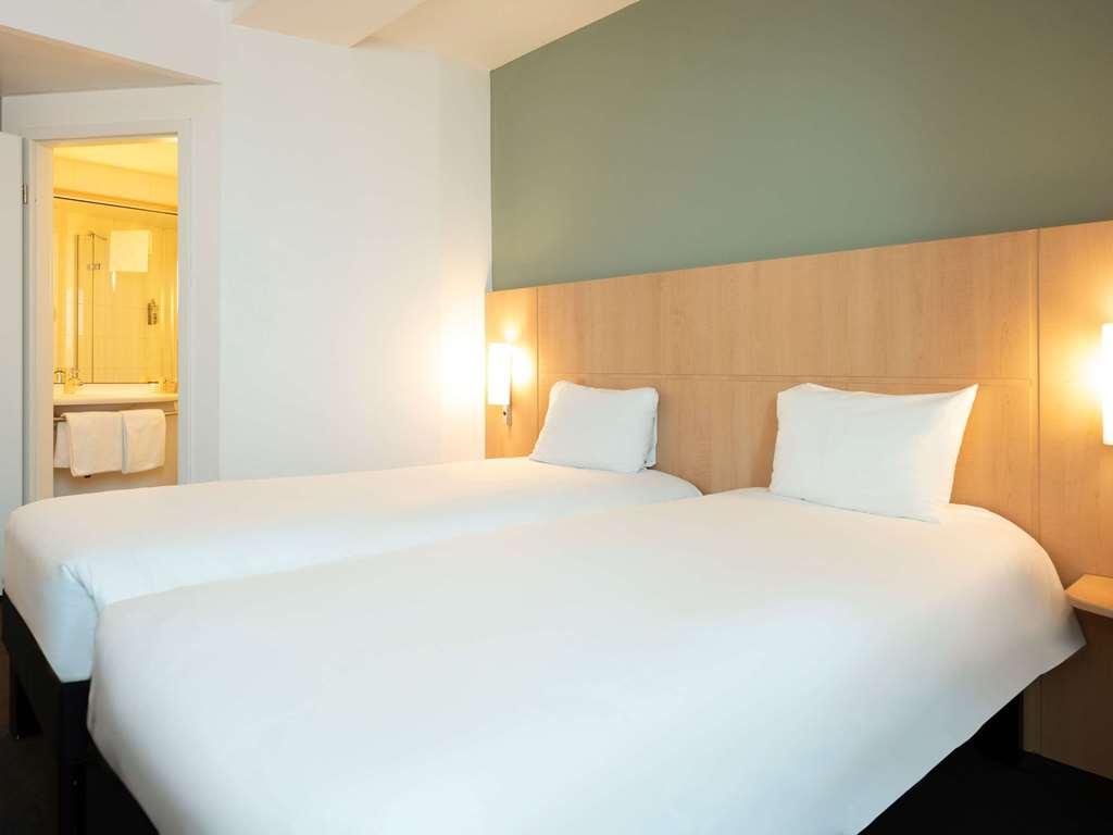 Ibis Lausanne Centre Habitación foto